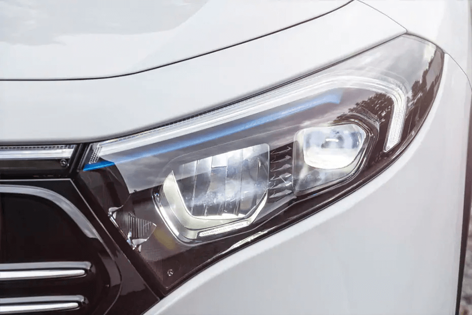 Mercedes Benz EQA Headlight