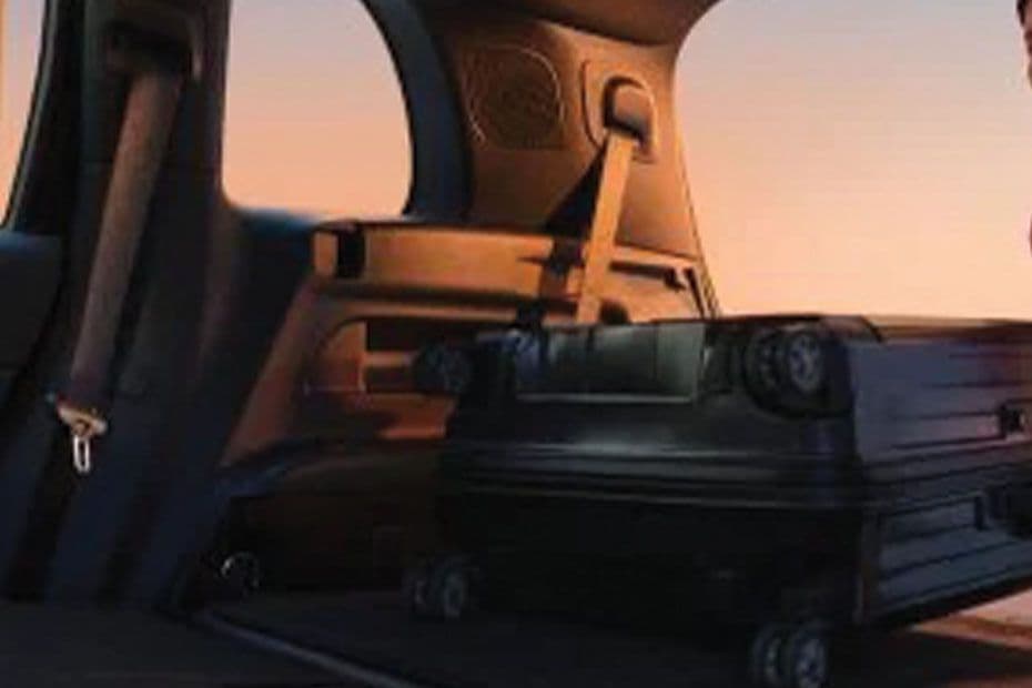 Mercedes-Benz EQB Bootspace