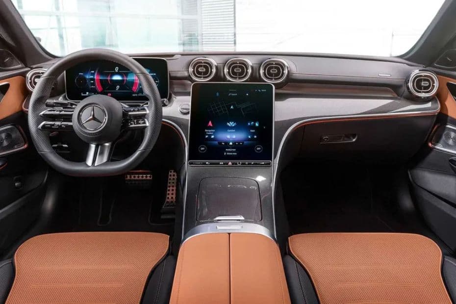Mercedes-Benz C-Class Dashboard