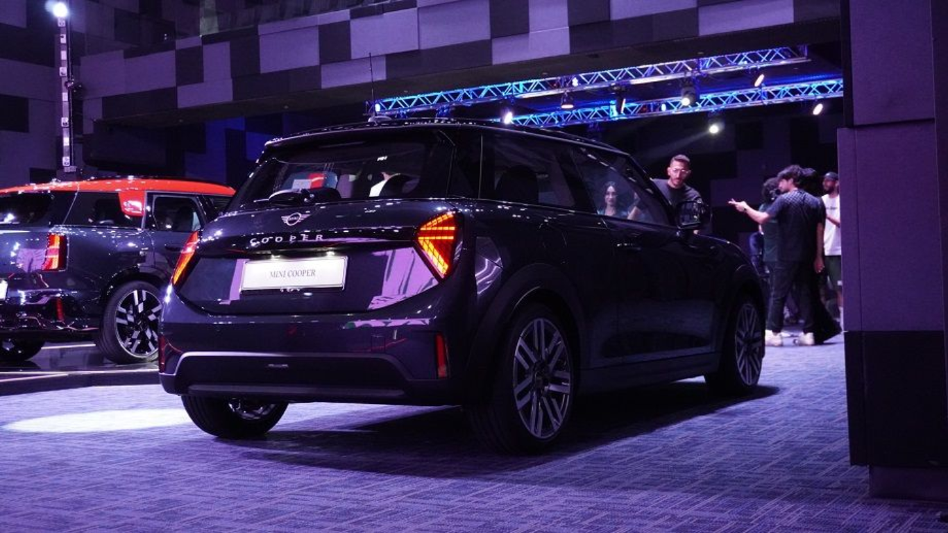 New 2024 Mini Cooper 3-Door Launched In Abu Dhabi & Al Ain: Prices Begin At AED 140,000