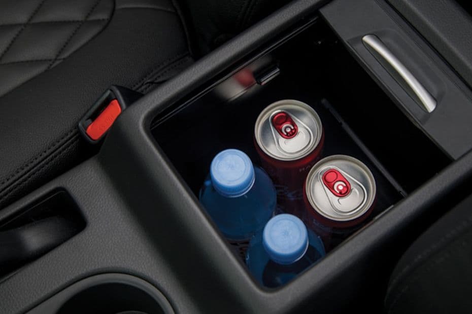 Mitsubishi Xpander Storage 