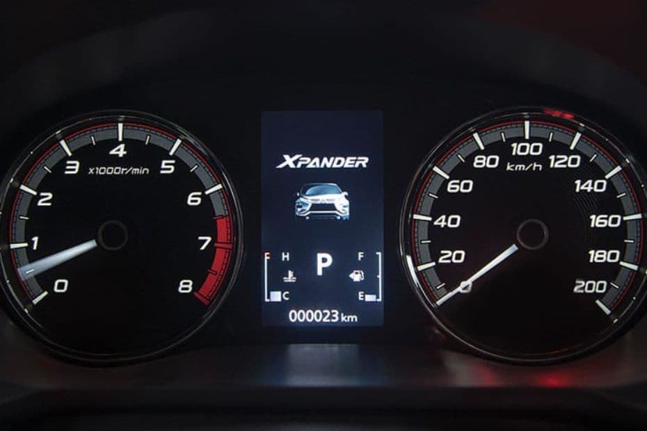 Mitsubishi Xpander Tachometer