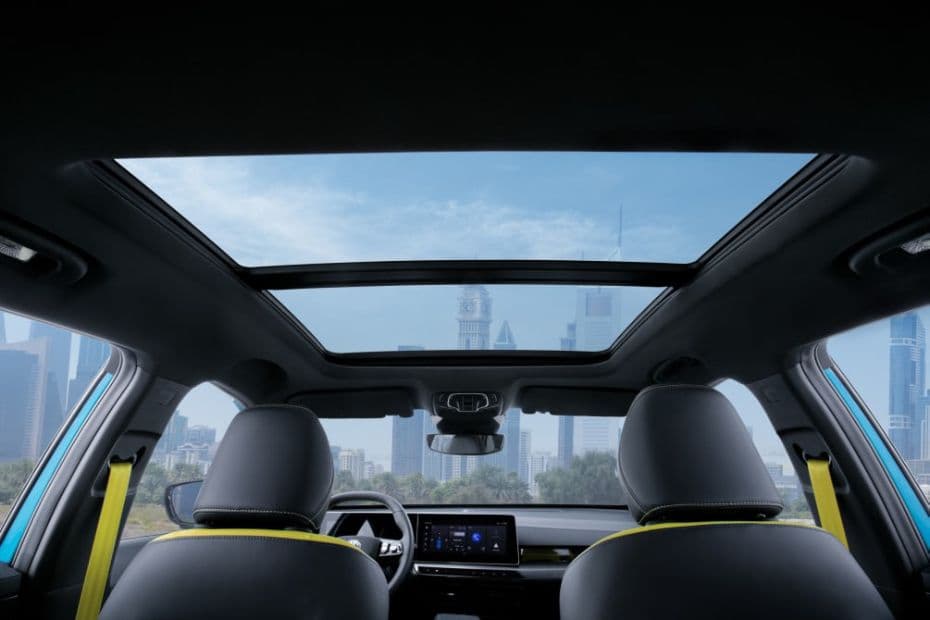 MG One Sunroof