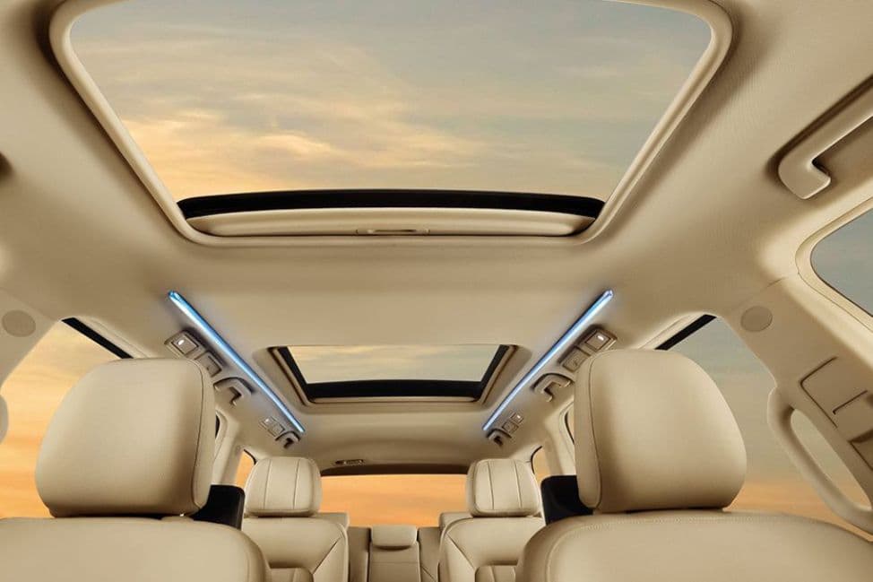 GAC GN8 Sunroof