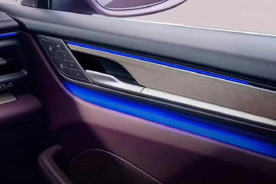 Porsche Macan Electric Front Door Hnadle