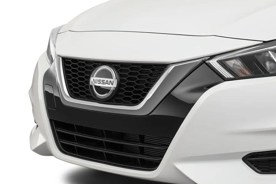 Nissan Sunny Front Grille View