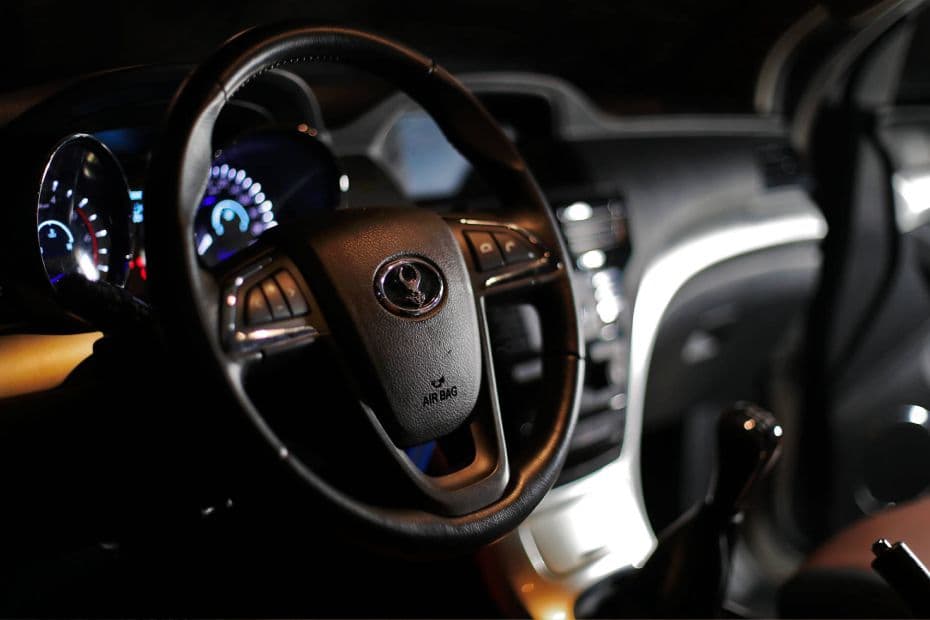 Sandstorm S24 Steering