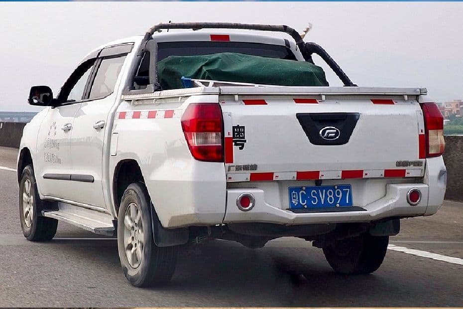 Sandstorm S24 Back Side View