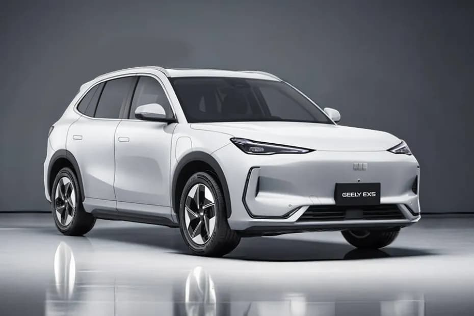 Geely EX5 Right Front Three Quarter