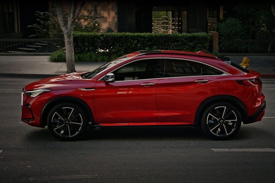 Infiniti QX55 Left Side View