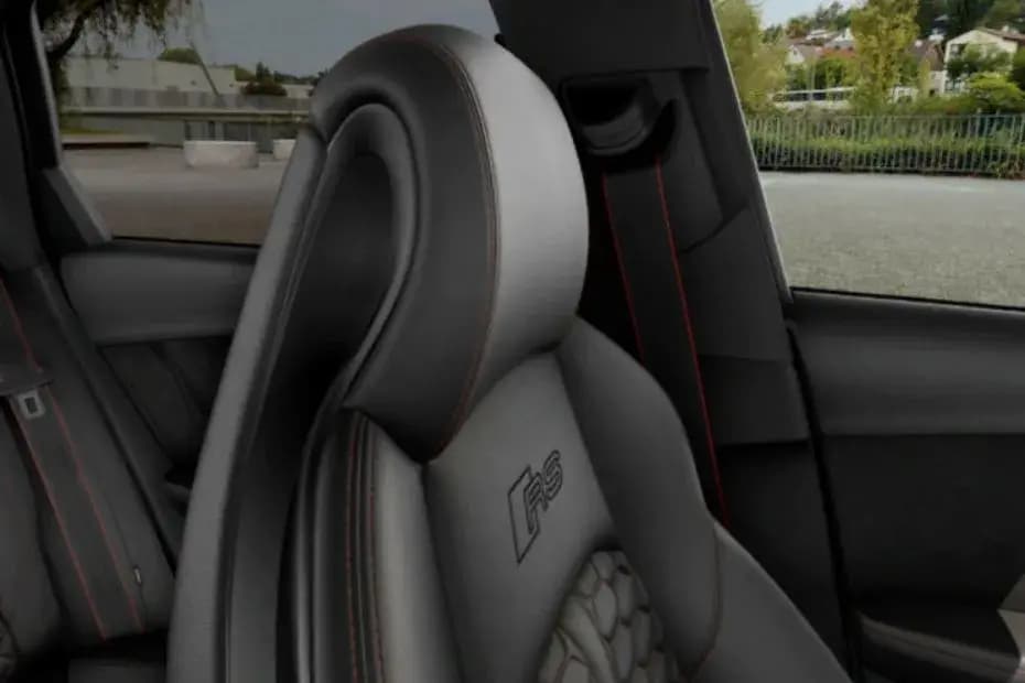 Audi RS 4 Avant 2024 Front Seat Headrest