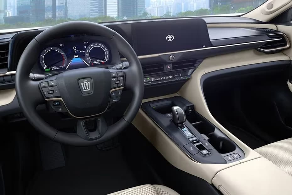 CROWN HYBRID 2026