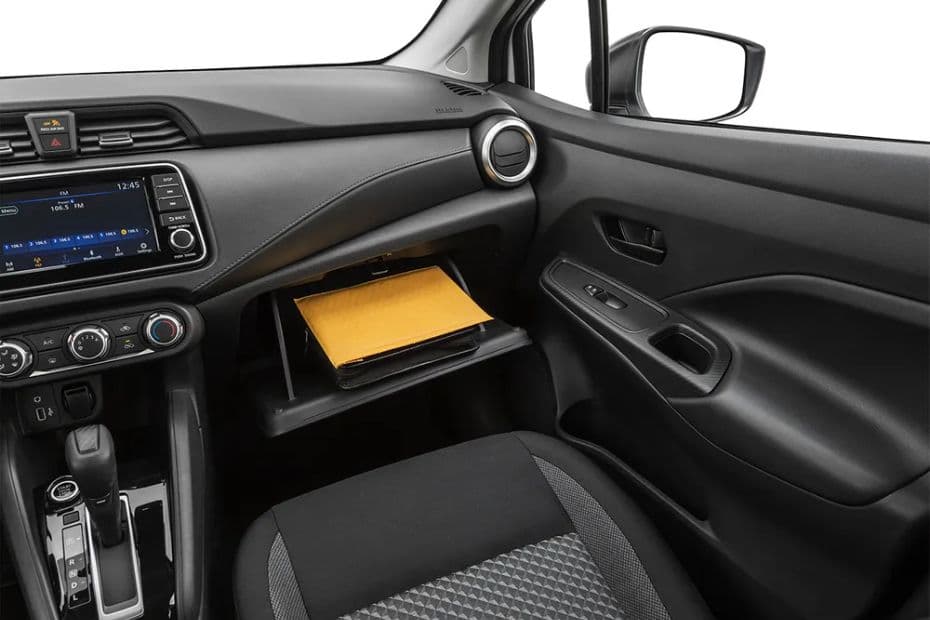 Nissan Sunny Interior View