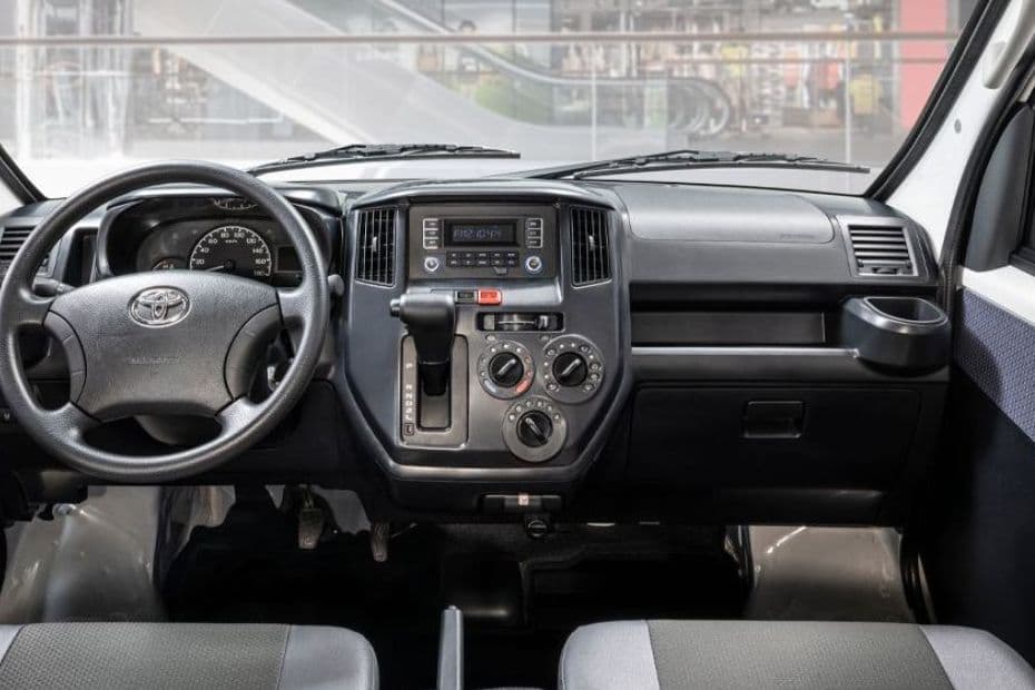 Toyota Liteace 2024 Dashboard