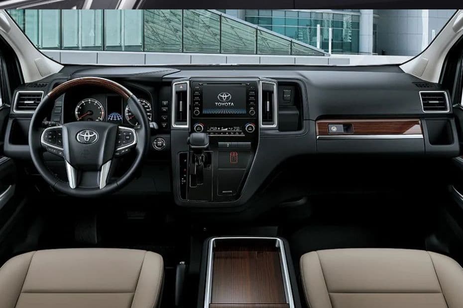 Toyota Granvia Dashboard