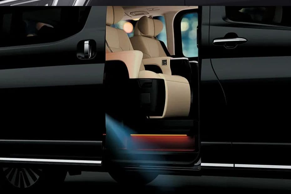 Toyota Granvia Welcome Light