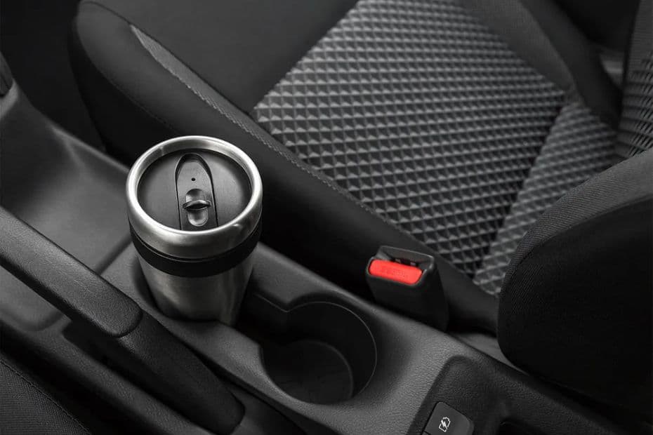 Nissan Sunny Bottle Storage View