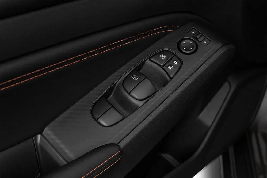 Nissan Altima Interior Image