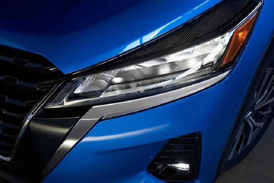 Nissan Kicks Headlight
