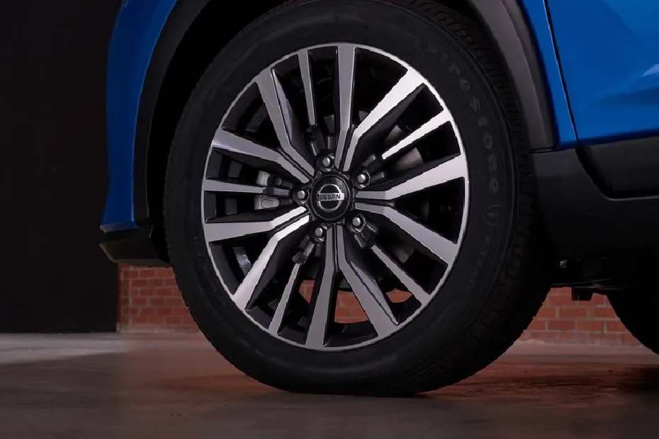 Nissan Kicks Wheel