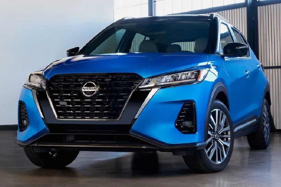 Nissan Kicks Right Side Front View