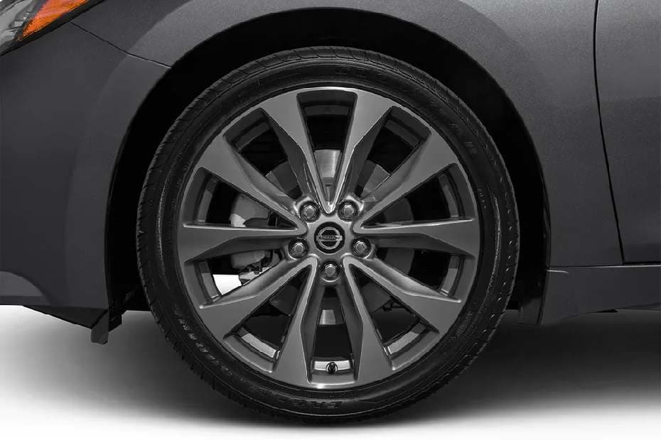 Nissan Maxima Wheel