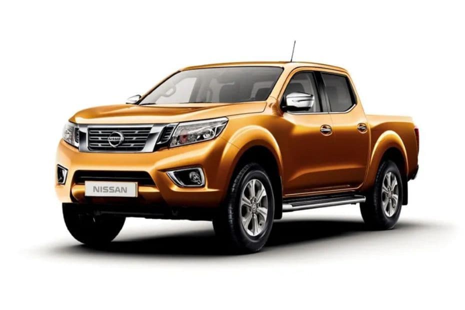 Nissan Navara Left Side Front View