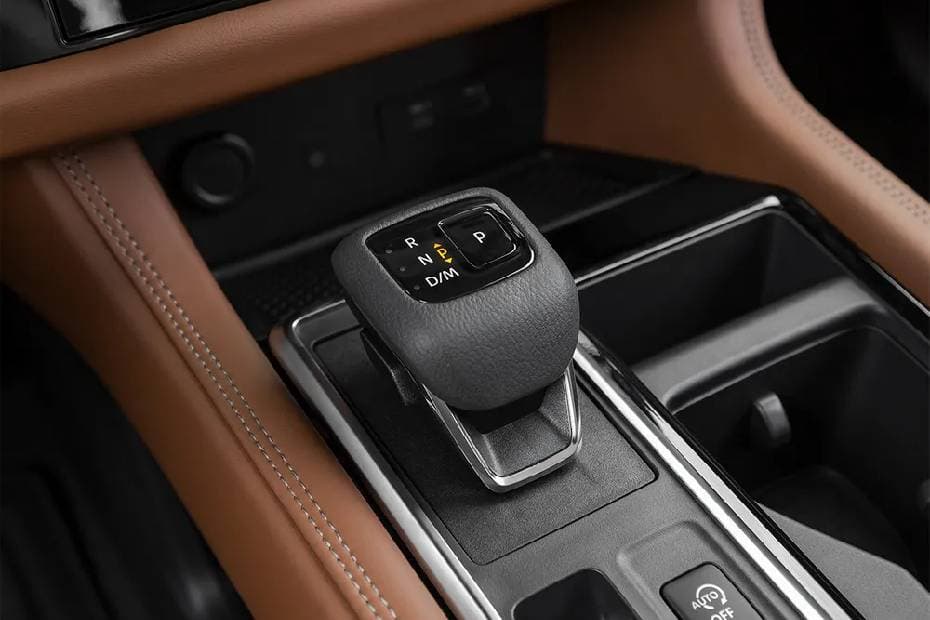 Nissan Pathfinder Gear Shifter