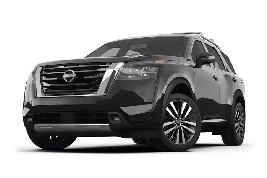 Nissan Pathfinder Left Side Front View