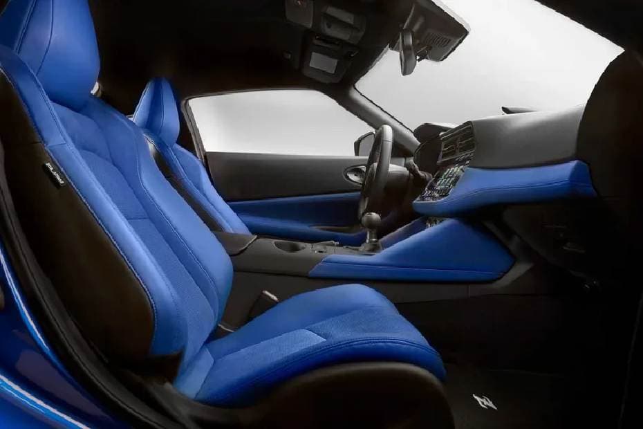 Nissan Z Front Seat