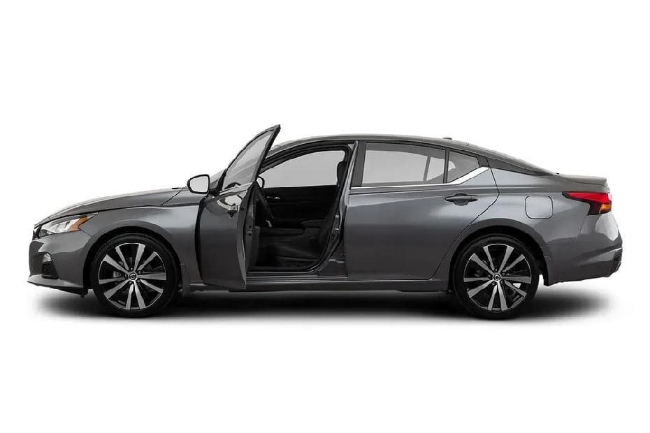 Nissan Altima Left Side View (Open Door)