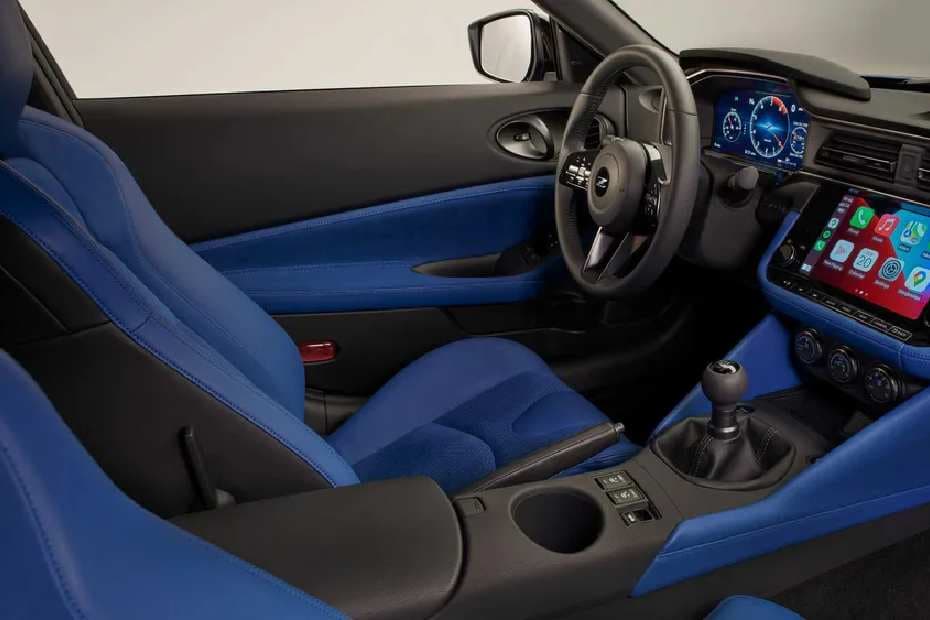 Nissan Z Door View Of Driver Seat