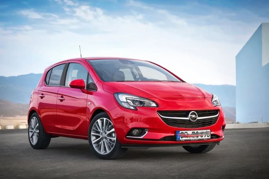  Opel Corsa Right Side Front View