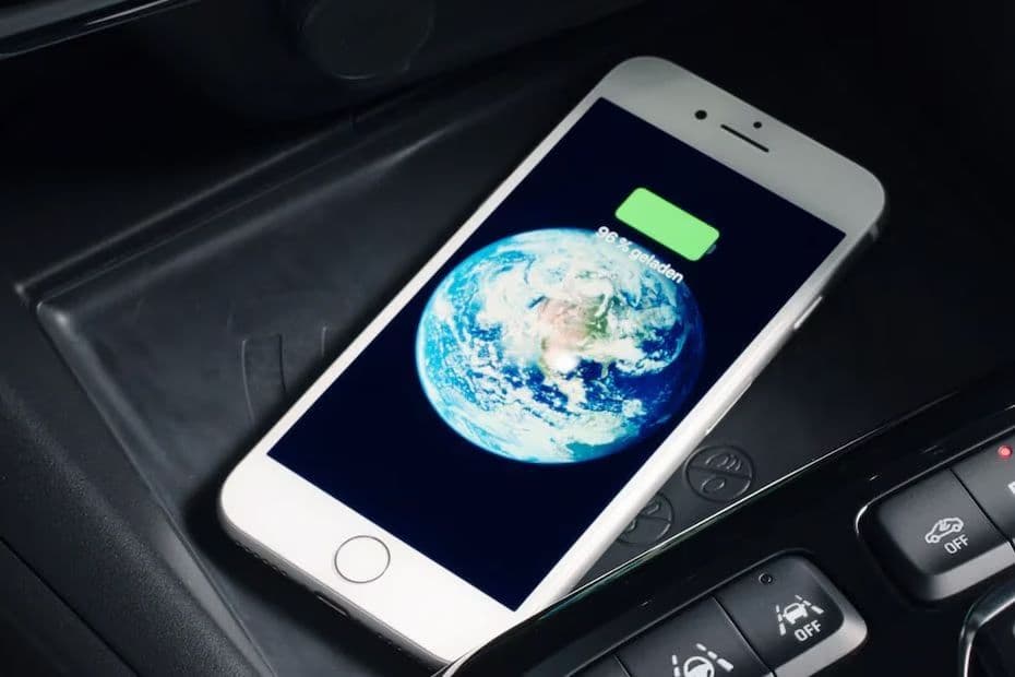 Opel Corsa Wireless Charging 