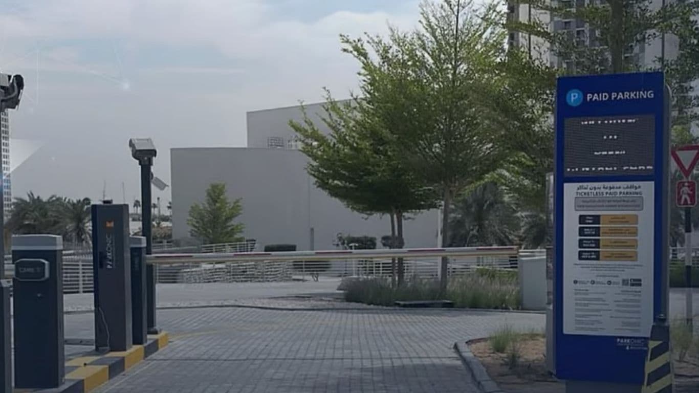 Why Parkonic Fees Vary by Location and Holidays