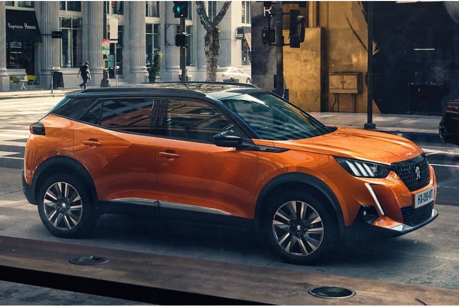 Peugeot 2008 Right Side View