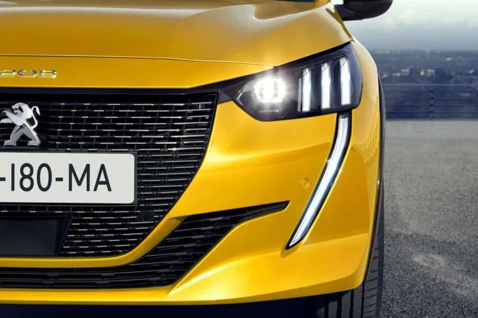 Peugeot 208 Headlight