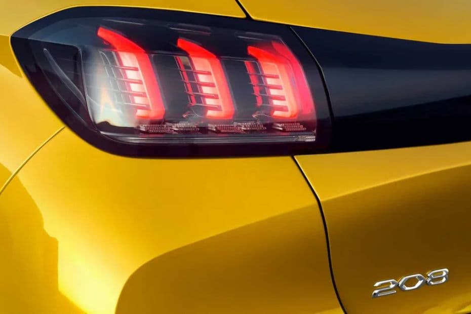 Peugeot 208 Tail Light