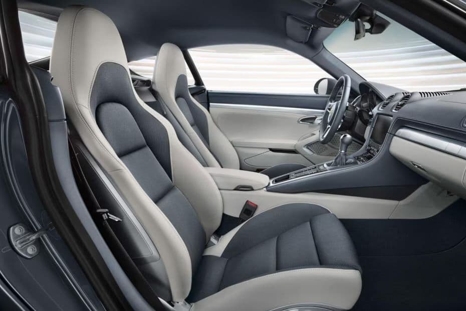 Porsche 718 Front Seat View