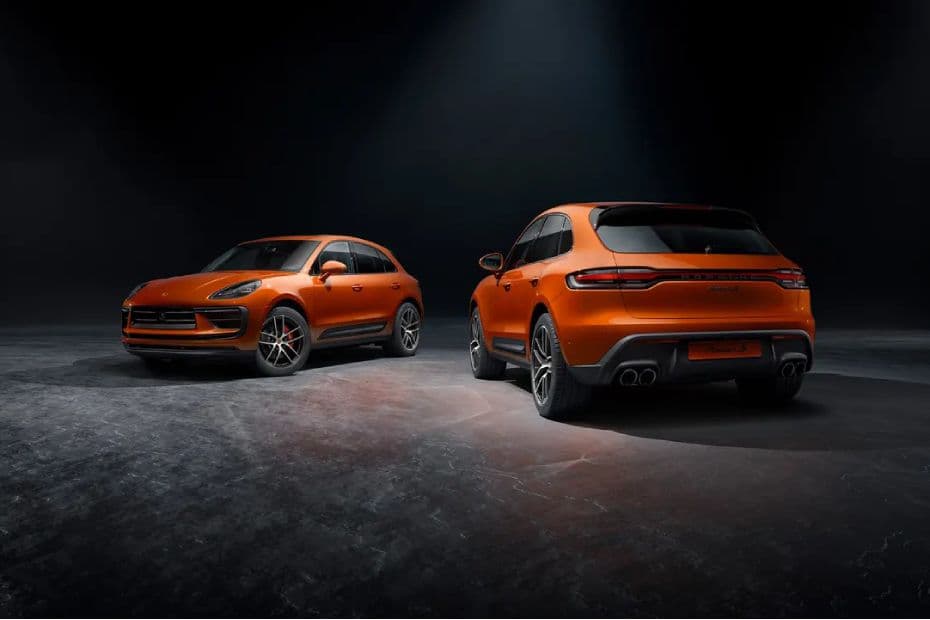 Porsche Macan Rear Side View