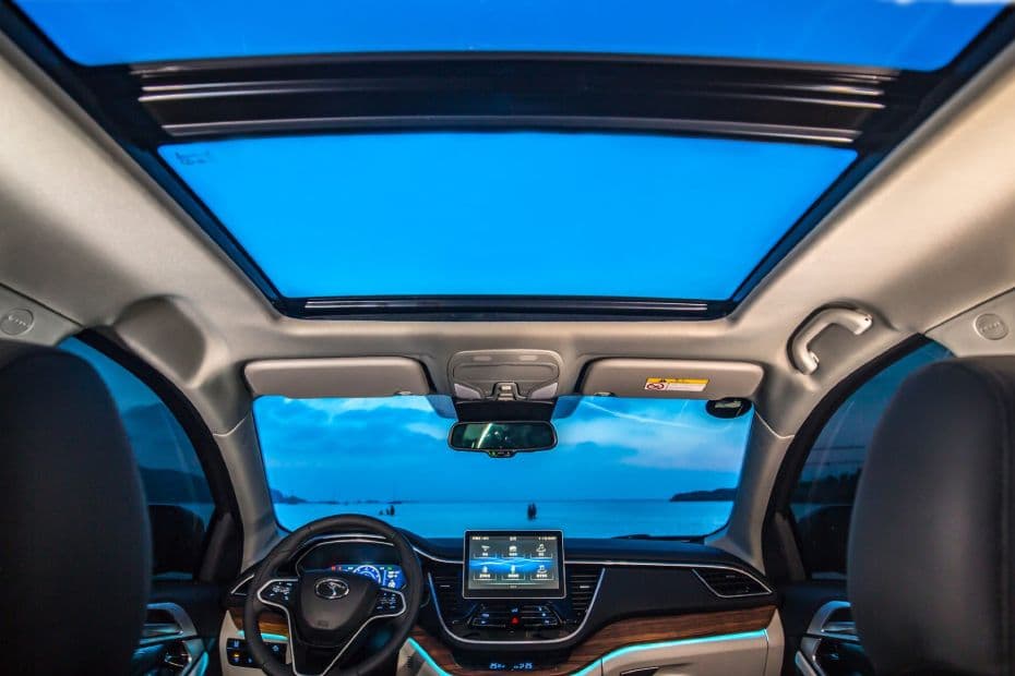 Soueast DX7 Nova Panoramic Sunroof