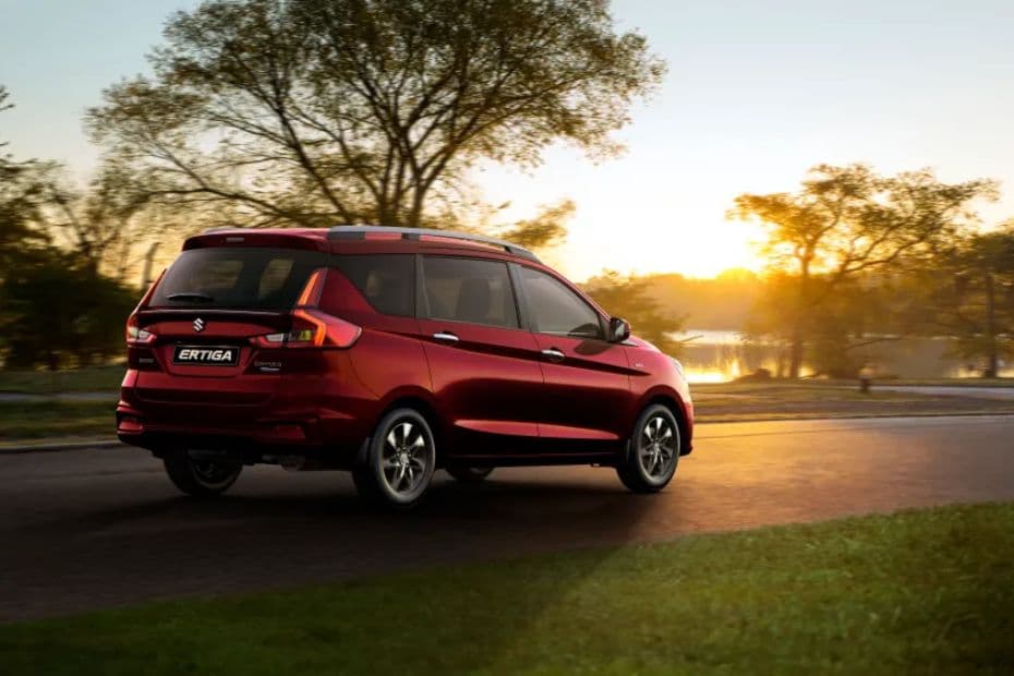 Suzuki Ertiga Right Side View