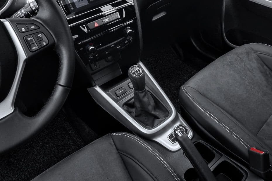 Suzuki Vitara Gear Shifter