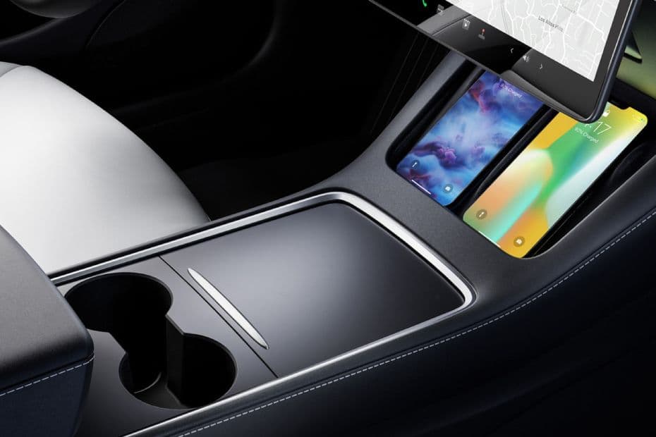 Tesla Model 3 Wireless Charging