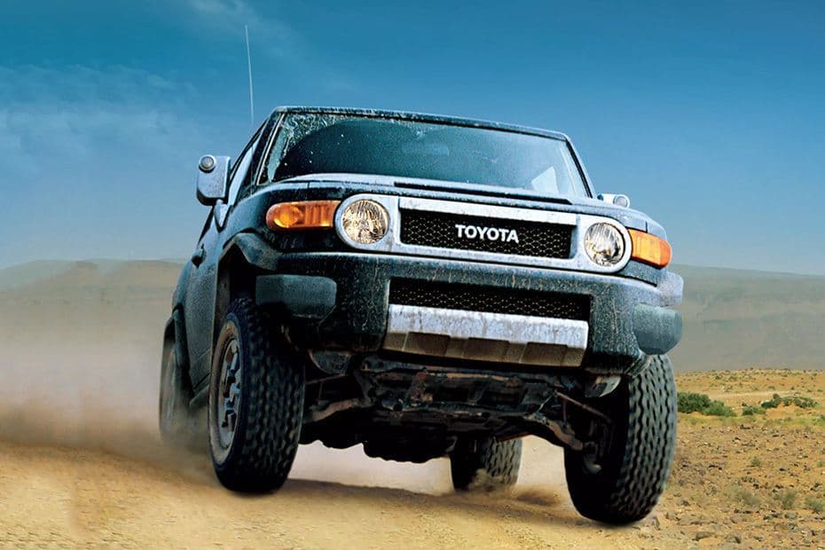 Toyota FJ Cruiser Front View