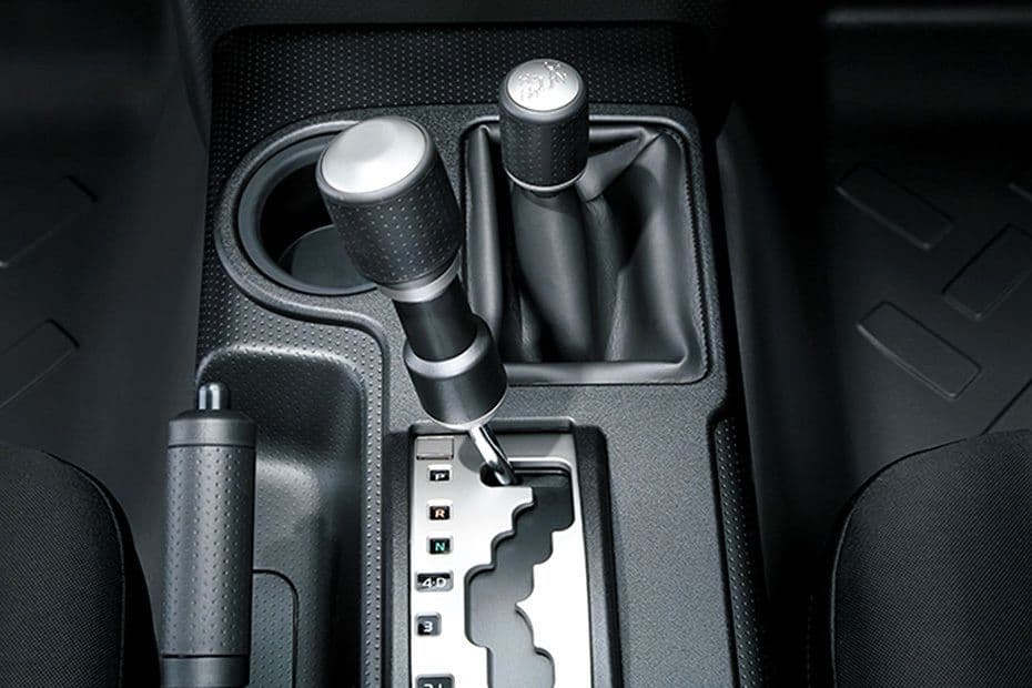 Toyota FJ Cruiser Gear Shifter