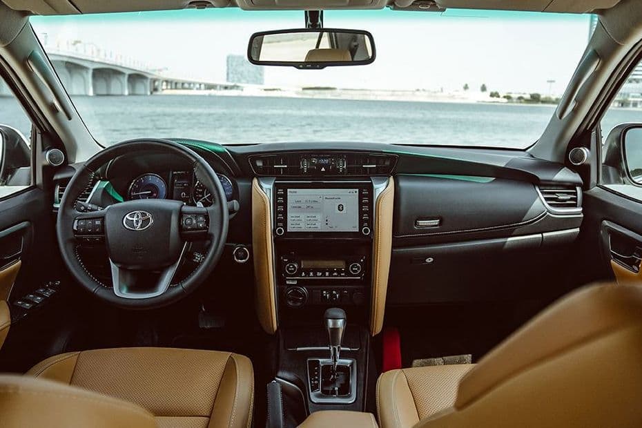Toyota Fortuner Dashboard View