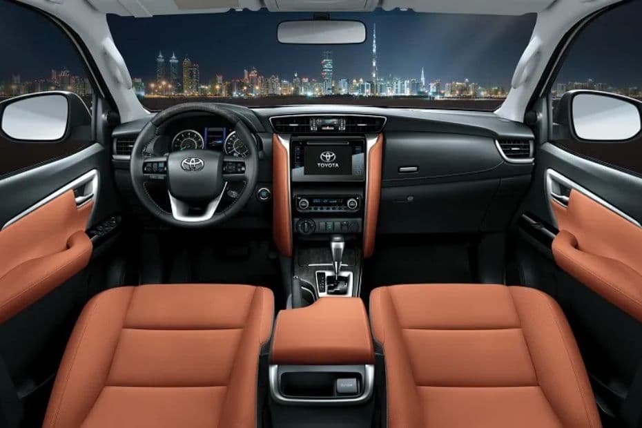 Toyota Fortuner Dashboard