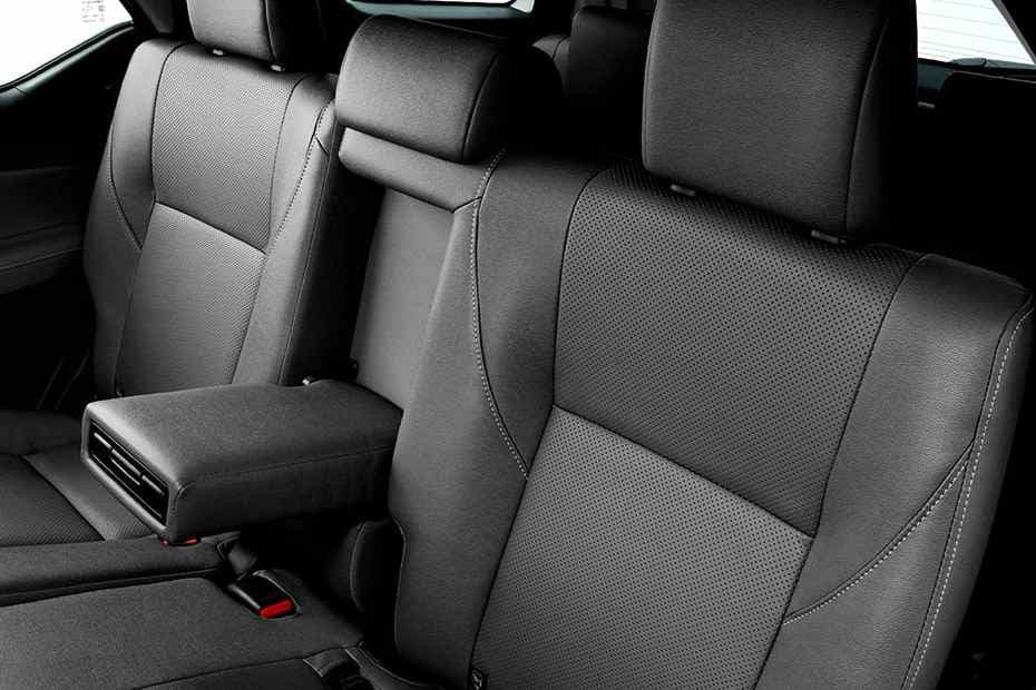 Toyota Fortuner Second Row Seat
