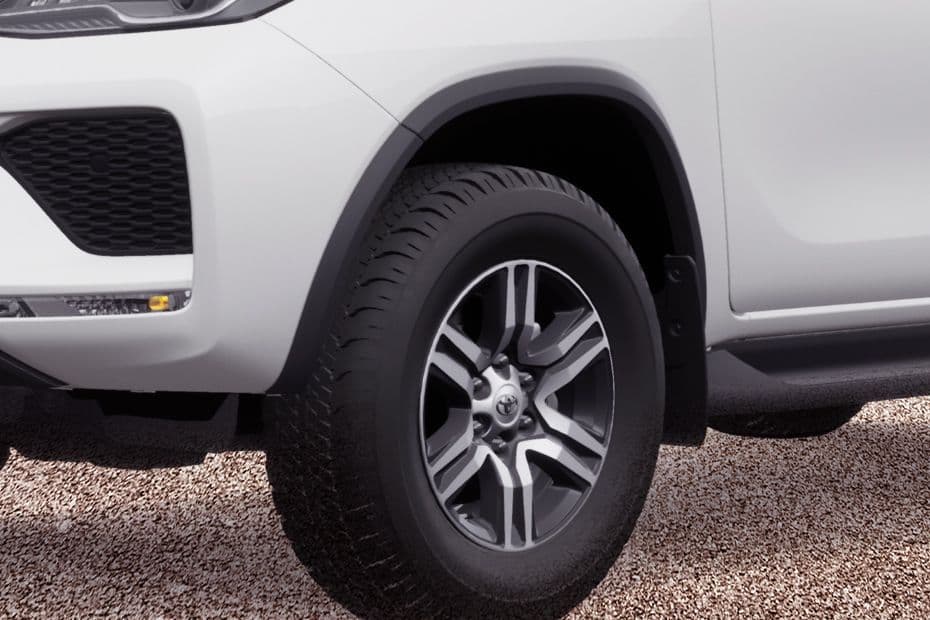 Toyota Fortuner Wheel